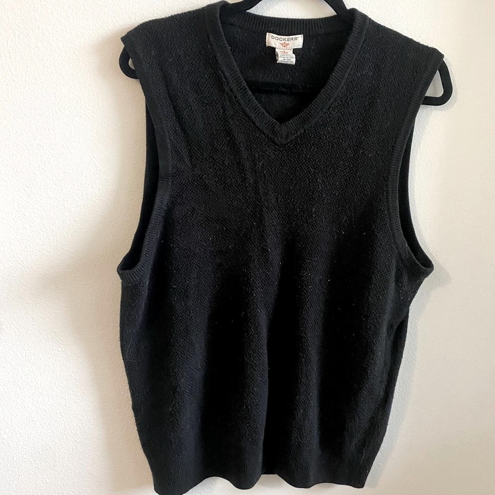 Dockers Black Sleeveless Sweater Vest